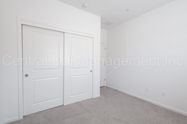 Building Photo - 4 Bedroom/2 Bath Home with Paid Solar - $2...