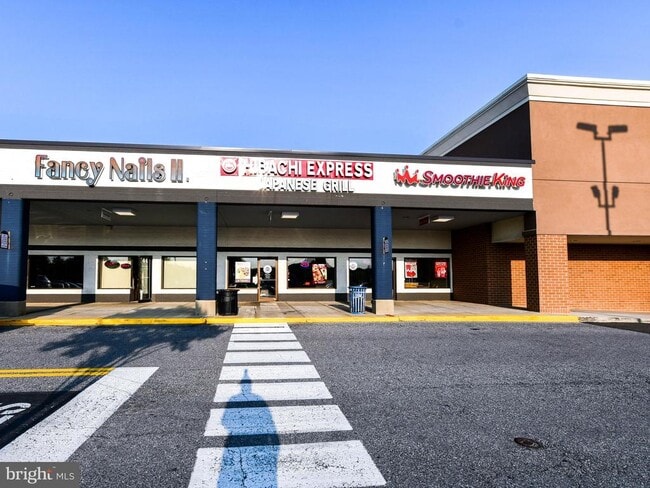 Building Photo - 12330 Chesterton Dr
