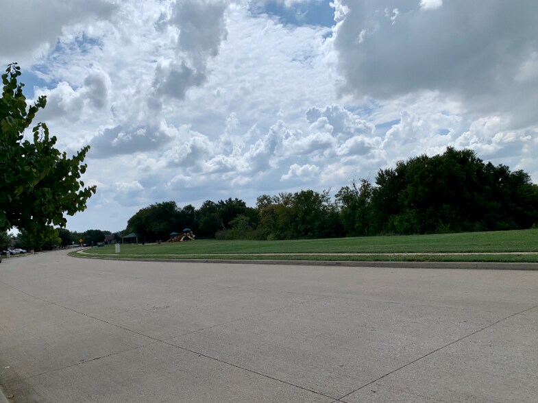 Building Photo - 16448 Cowboy Trail