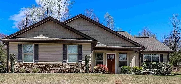 Building Photo - 452 Bowers Rd