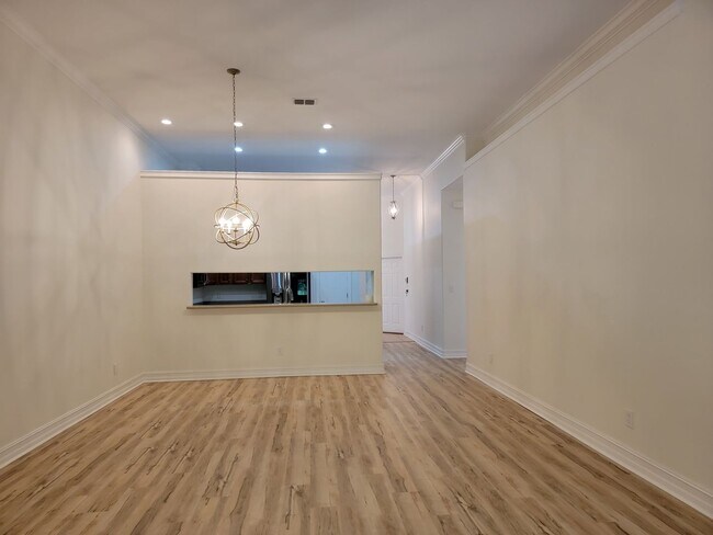 Building Photo - 3 bedroom home for rent off Miccosukee Rd ...