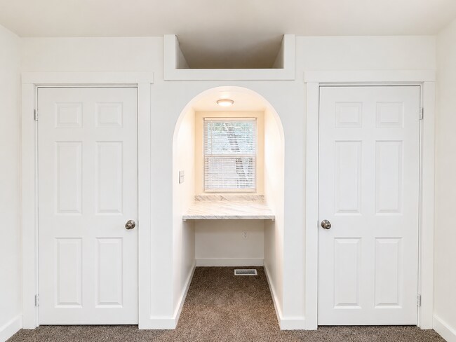 Building Photo - 34009 Caseville Ct