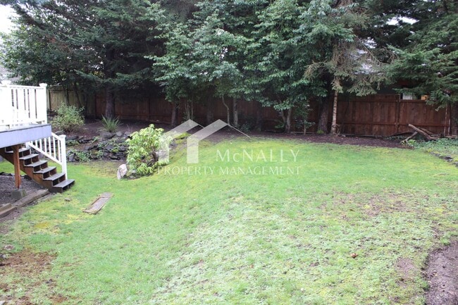 Building Photo - 5 Bedroom, 4 Bathroom Historic Tacoma Home