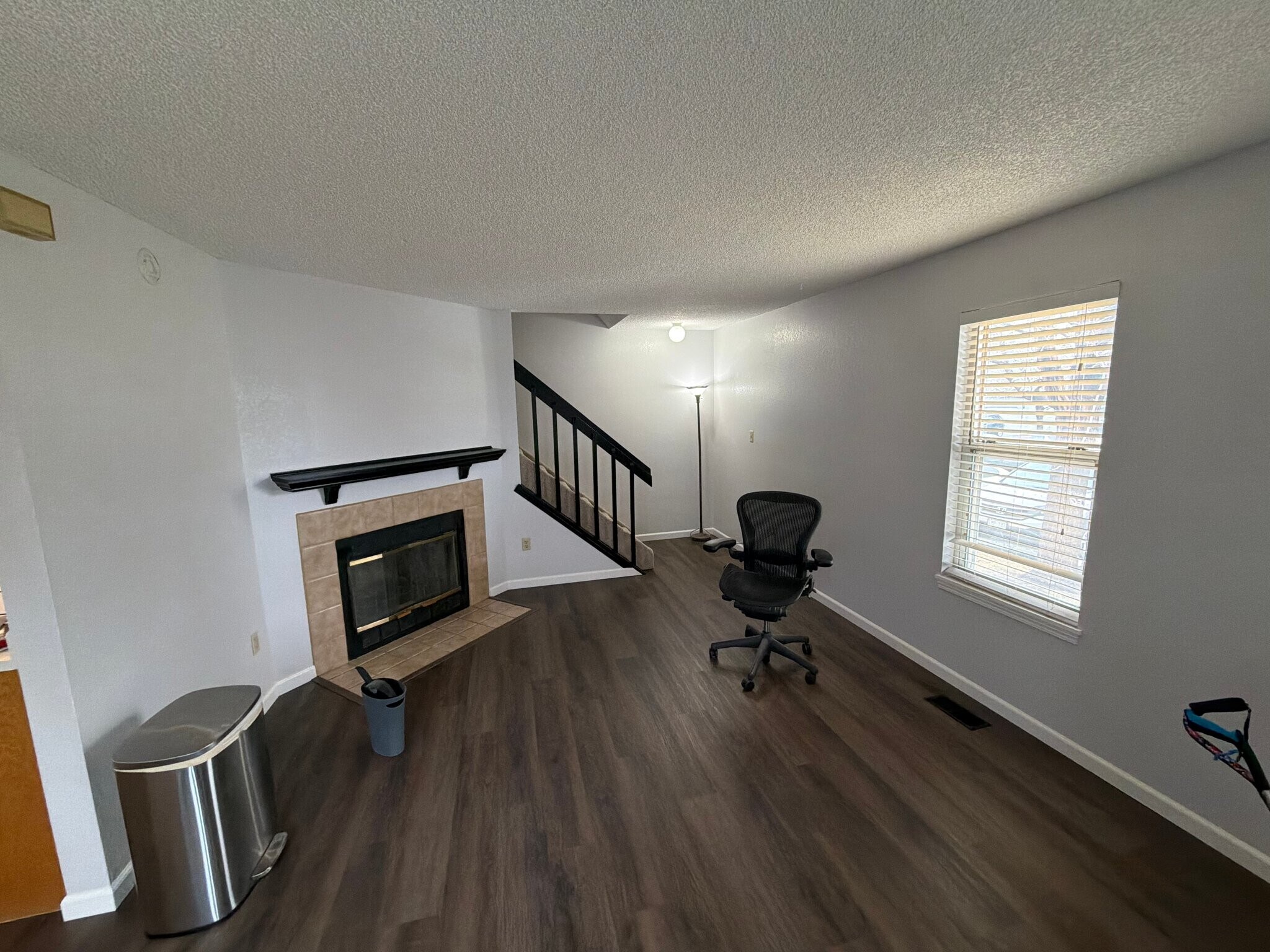 Building Photo - 1334 Firefly Cir