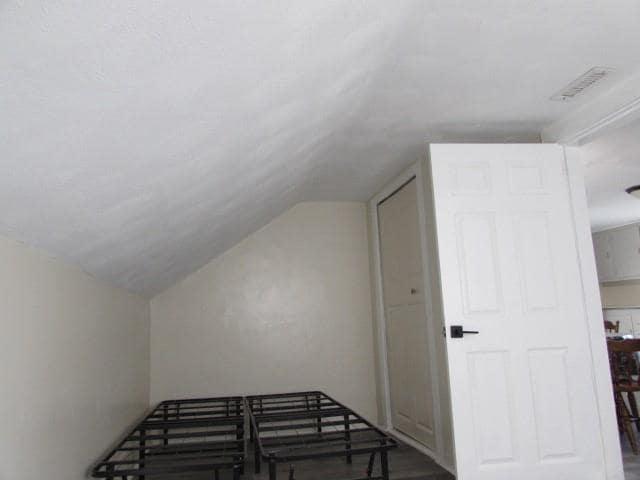 Building Photo - 21 Forest Ave