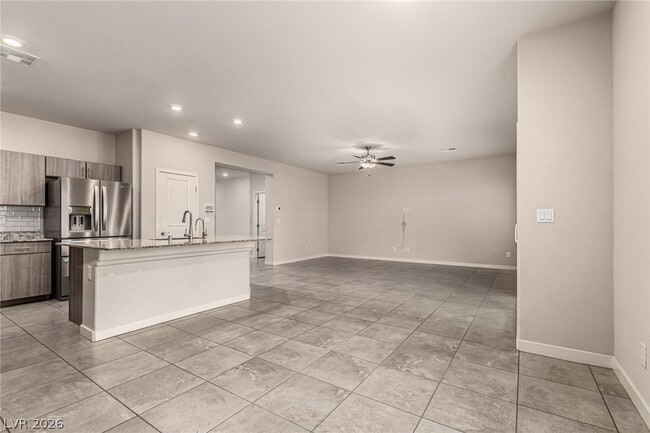 Building Photo - 3819 Corellia Ave