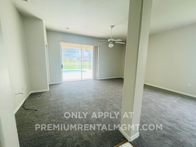 Building Photo - The Oaks-Pool Home-1738 Golfview Dr Kissimmee FL 34746