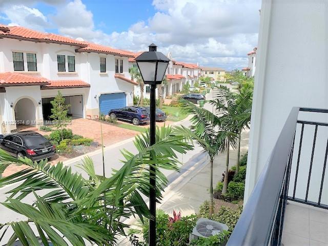 Building Photo - 11717 SW 13th Ct