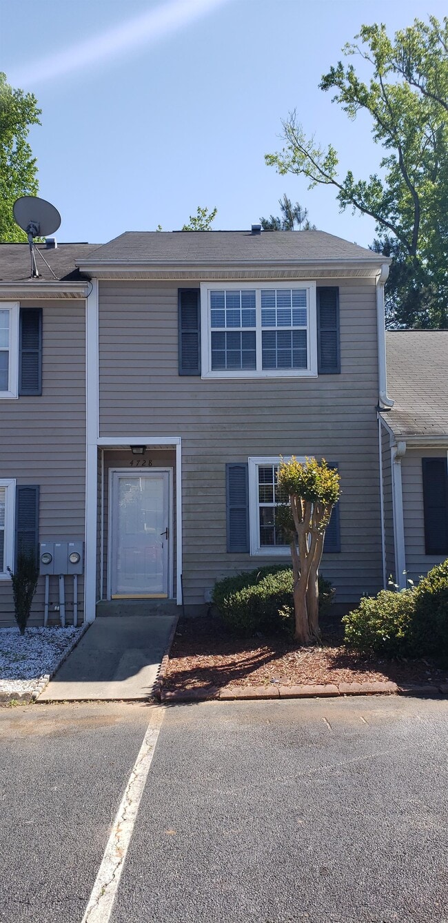 Primary Photo - 4728 Brookwood Dr