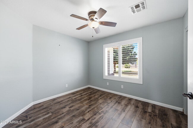 Building Photo - 18333 E Sunnydale Dr