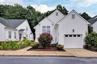Building Photo - 8321 Barons Ct