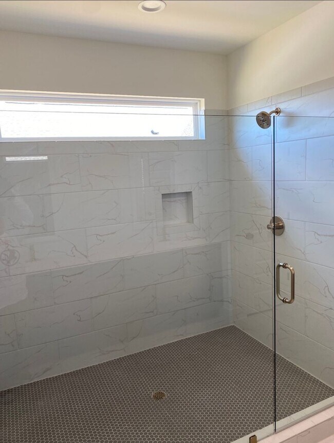 Building Photo - New Construction- One level home with luxurious finishes!