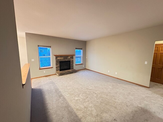 Building Photo - W1158 Meadowsweet Pass