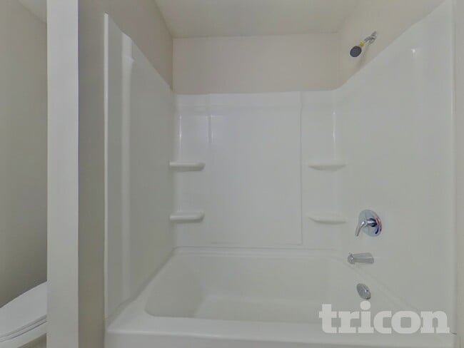 Building Photo - 341 Freeman Cir