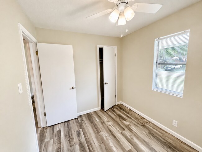 Building Photo - 125 Borrell Blvd