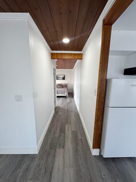 Building Photo - 1515 Camphor Dr