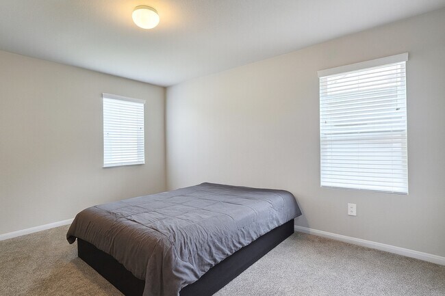 Building Photo - 14802 Black Rail Dr