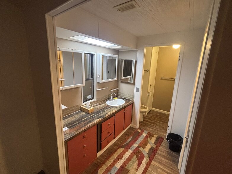 Building Photo - 2658 SW Monarch Trl