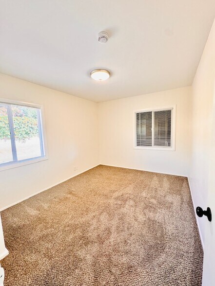 Building Photo - 12271 Lemon Crest Dr