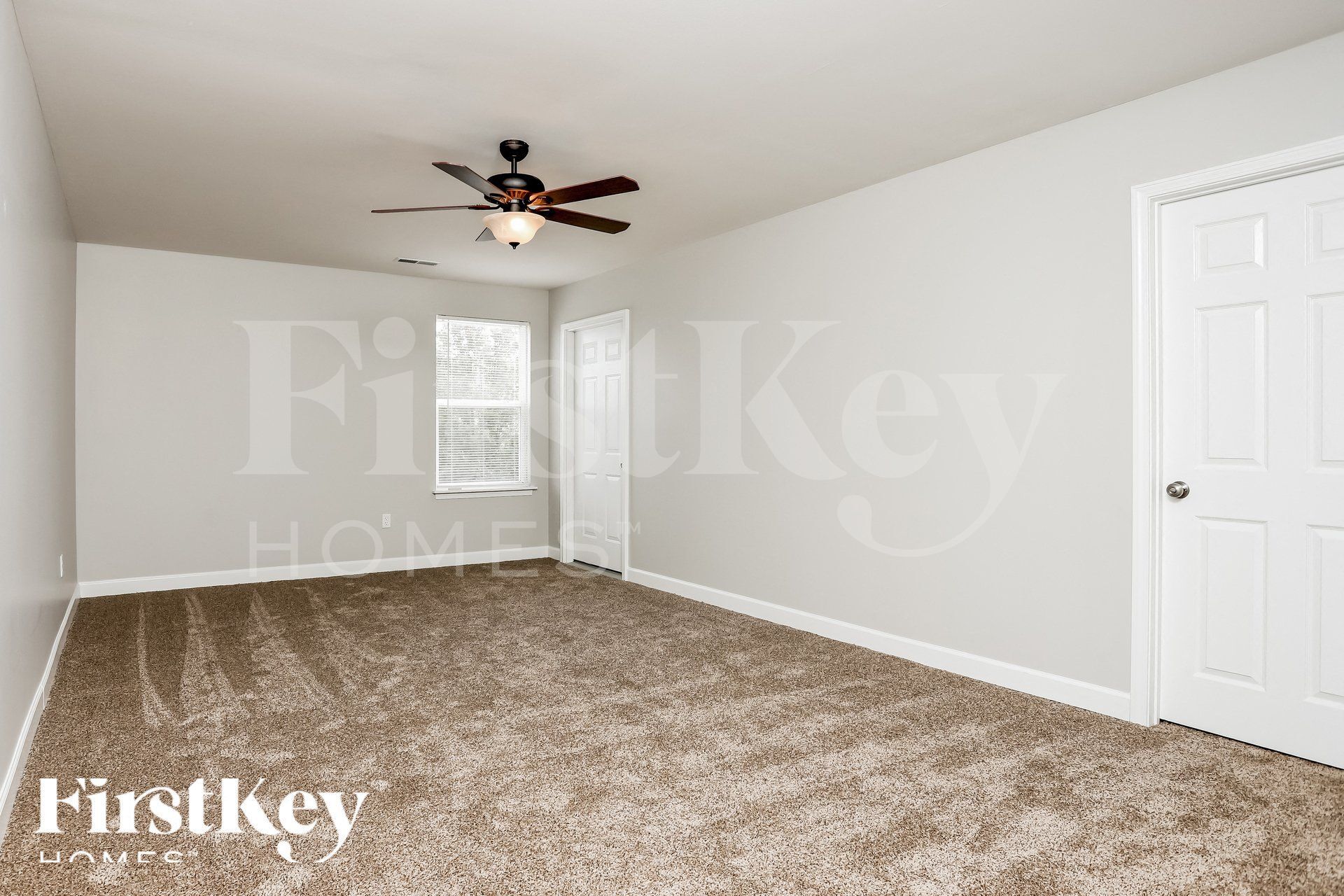 Building Photo - 1014 Glengarry Dr