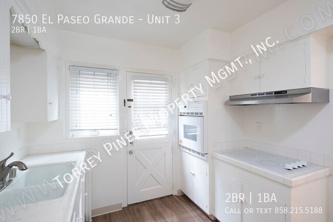 Building Photo - *OPEN HOUSE: 3/22 1:30-2:30PM* 2 BR in La ...