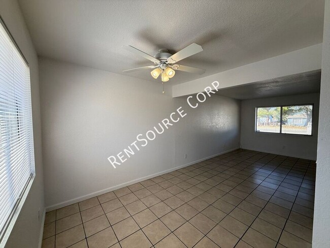 Building Photo - 4318 Ave L 2