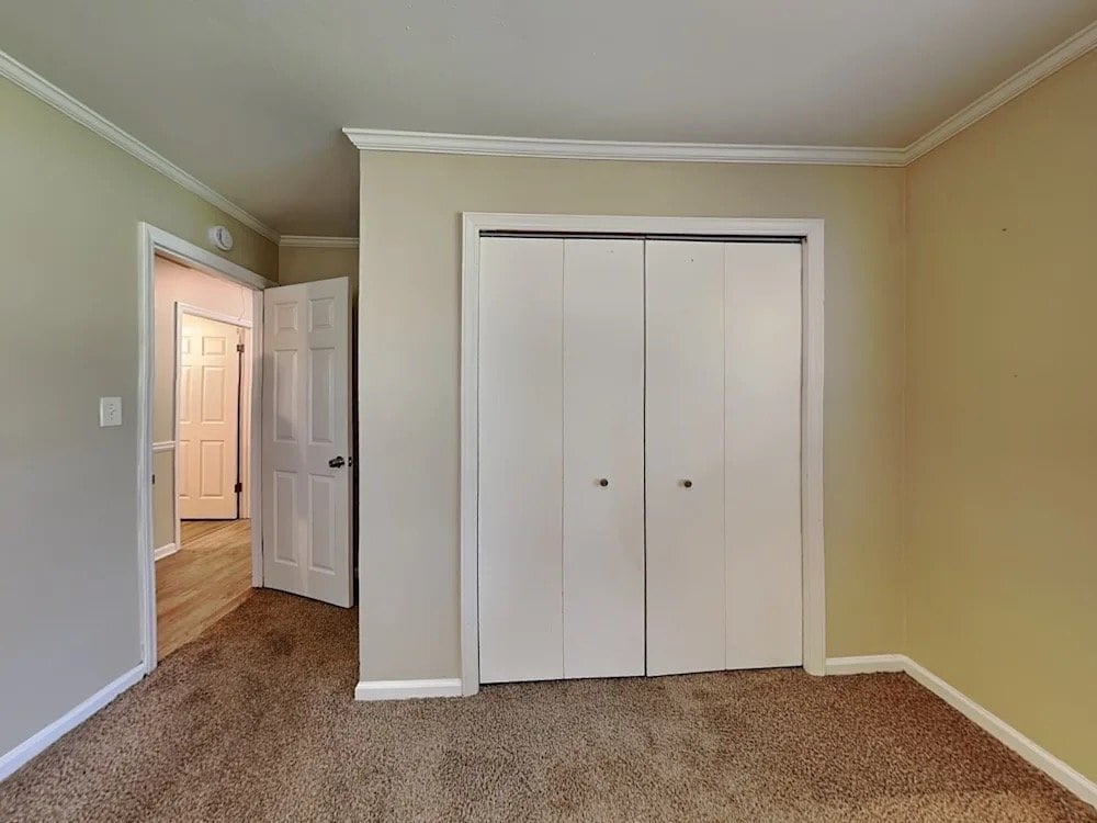 Building Photo - 4556 Wesley Dr