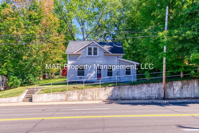 Building Photo - 12898 Cleveland Ave NW