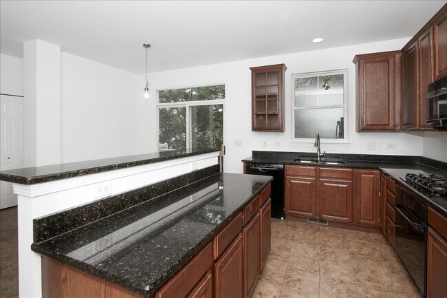 Building Photo - 1245 Tuscany Dr