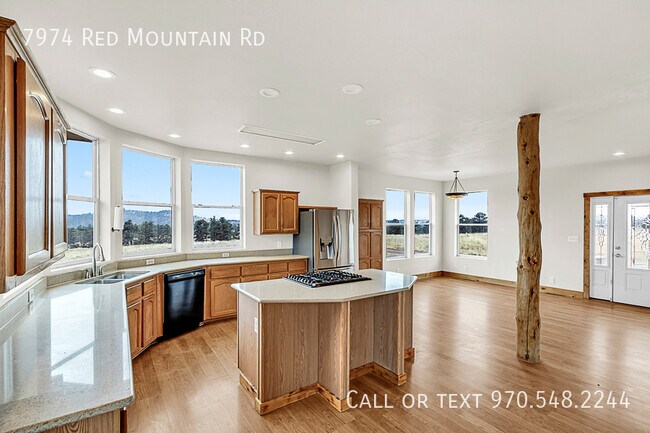 Building Photo - 7974 Red Mountain Rd