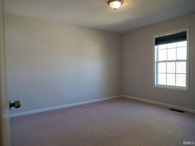 Building Photo - 2414 S Woolery Mill Dr