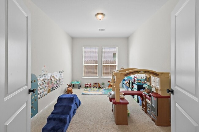 Building Photo - 14411 Black Cherry Hls St