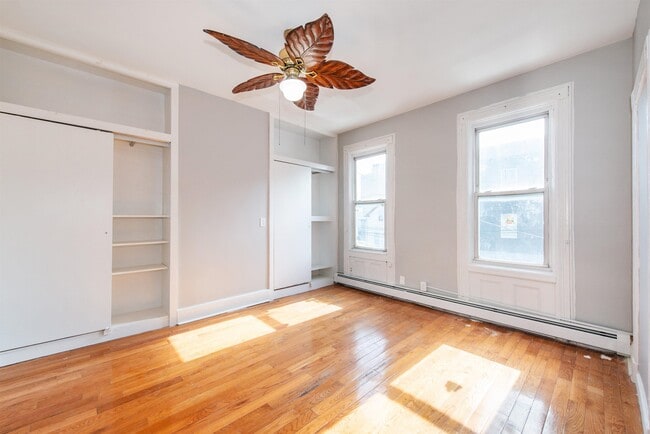 Building Photo - 2903 Central Ave