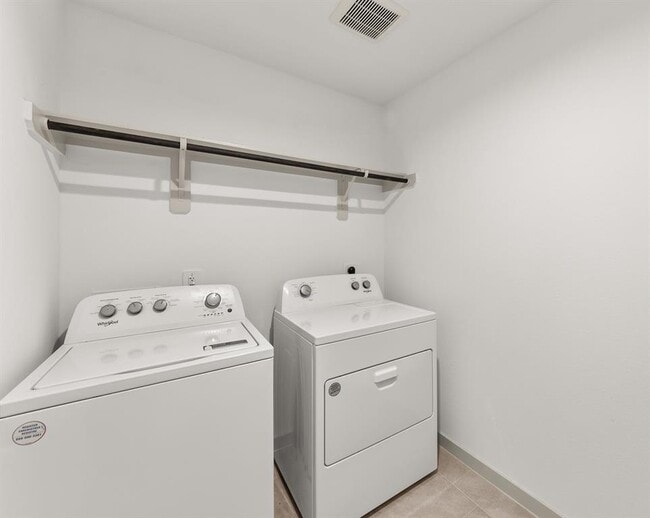 Building Photo - 4918 Pne Hvn Ln