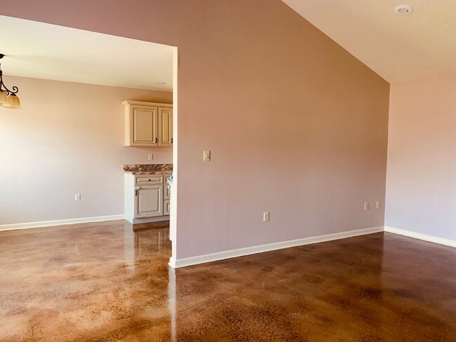 Building Photo - 426 Wildwood Point