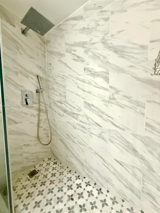 Building Photo - 19201 Collins Ave