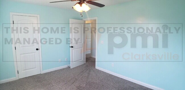 Building Photo - 2907 Lancelot Ln