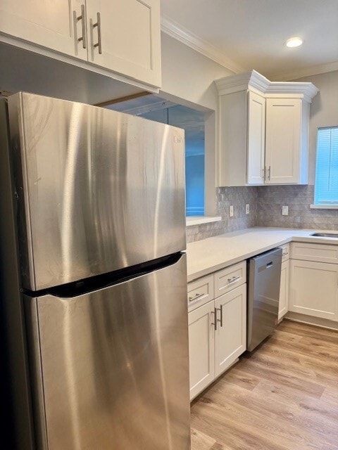 Building Photo - 8085 El Mundo St