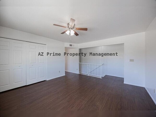 Building Photo - 7126 N 19th Ave