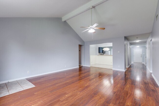 Building Photo - 3522 Eagle Creek