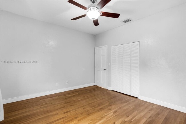Building Photo - 1711 SW 14th Terrace