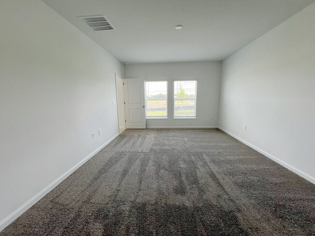 Building Photo - 317 Singing Sands Cir