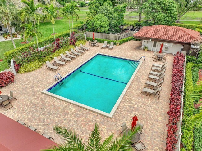 Building Photo - 21500 Cypress Hammock Dr