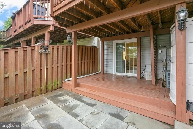 Building Photo - 6542 Cypress Point Rd