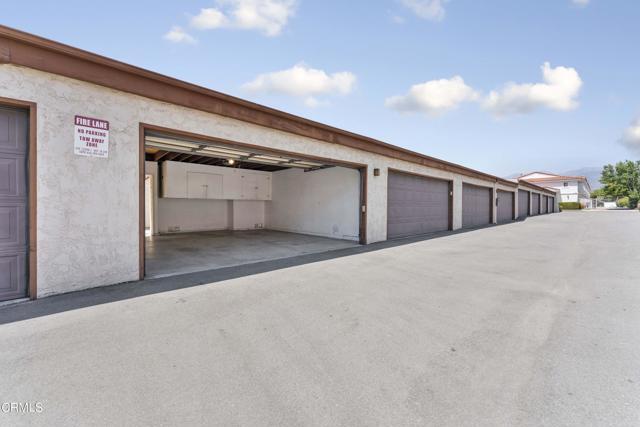 Building Photo - 1316 Elm Ave