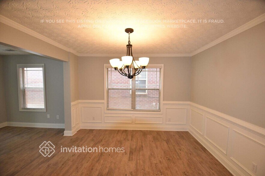 Building Photo - 113 Daisy Cir