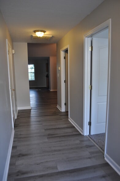 Foyer - 3246 Mountain Spring Way