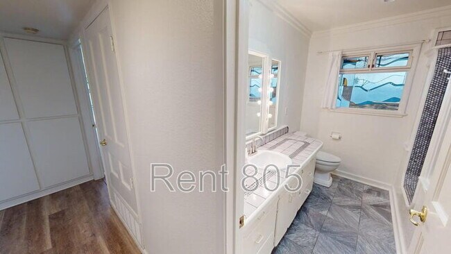 Building Photo - 5065 Sealane Way