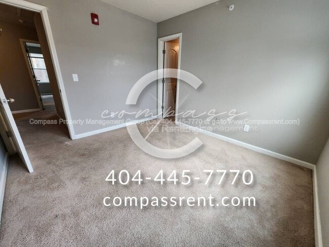 Building Photo - 3573 Rock Ridge Dr