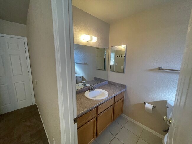 Building Photo - 11387 E 26th St